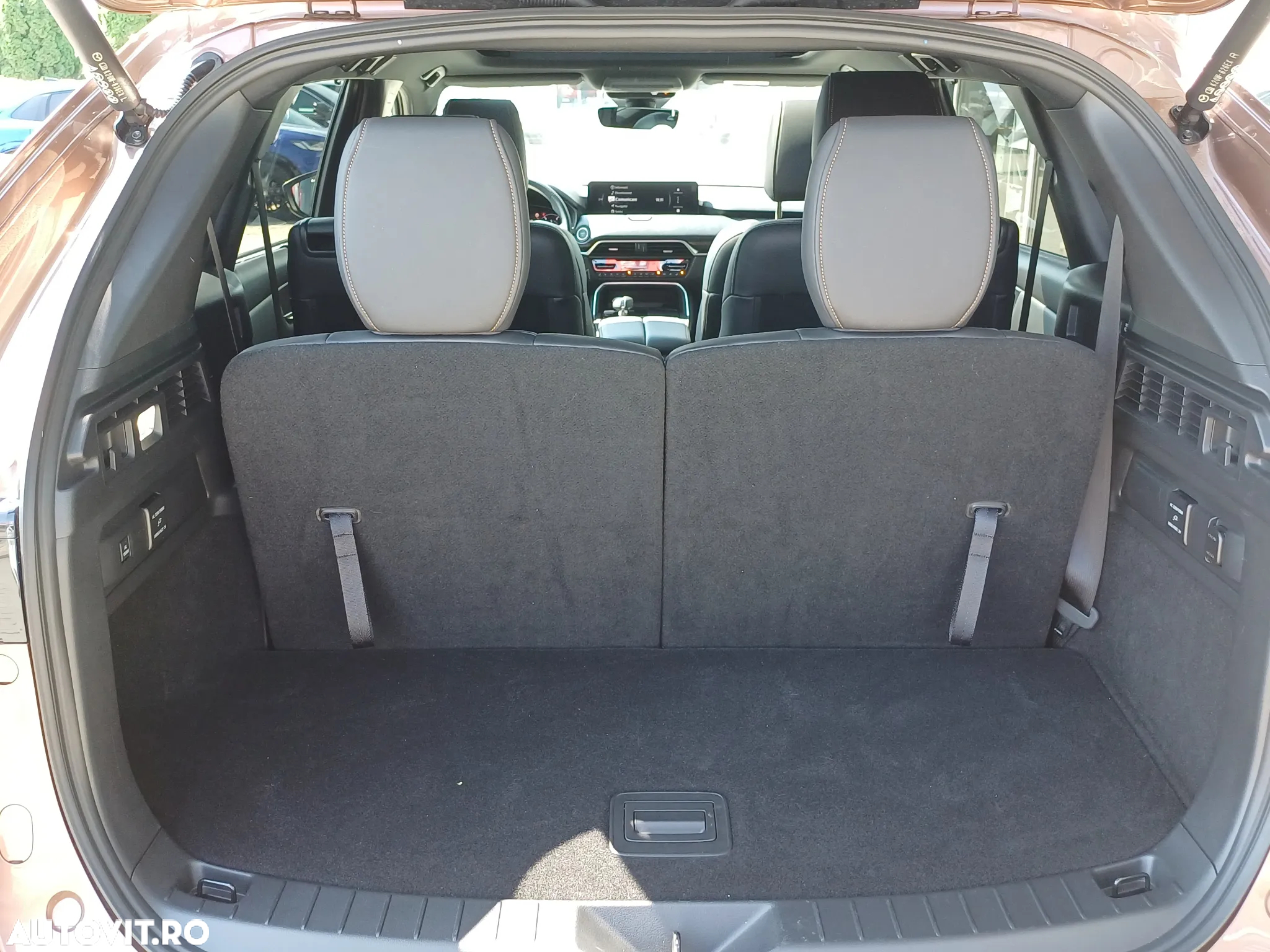 Mazda CX-80 2.5 e-Skyactiv AT8 AWD PHEV Homura Plus - 6