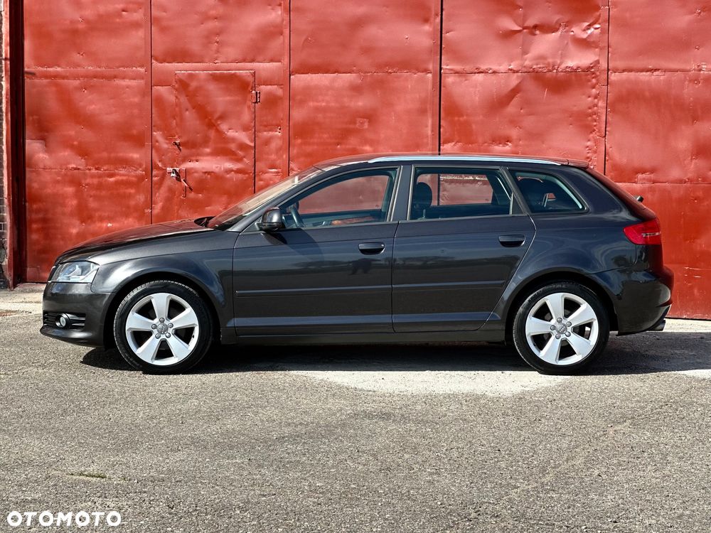 Audi A3 Sportback 2.0 TDI Ambiente - 24