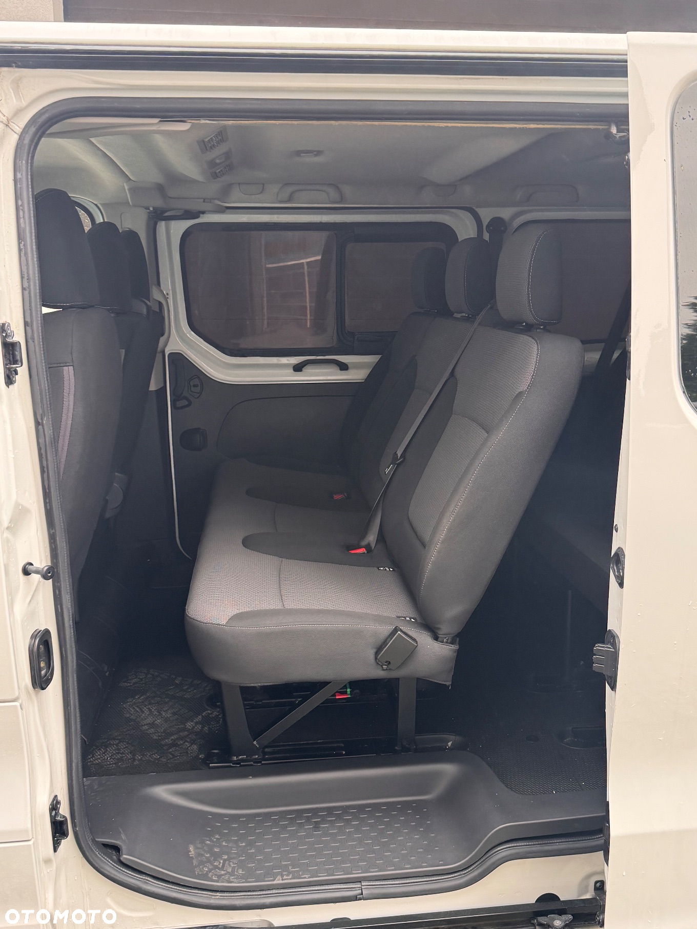 Renault Trafic - 10