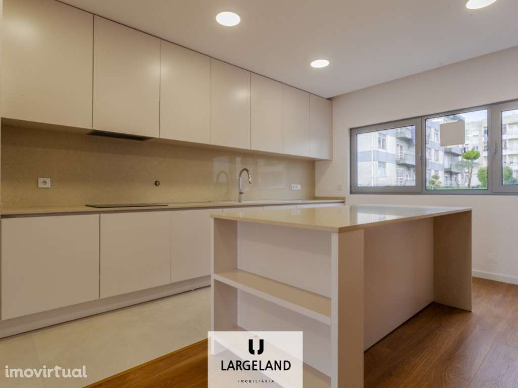 Moradia T3 - Santa Maria da Feira - Grande imagem: 4/29