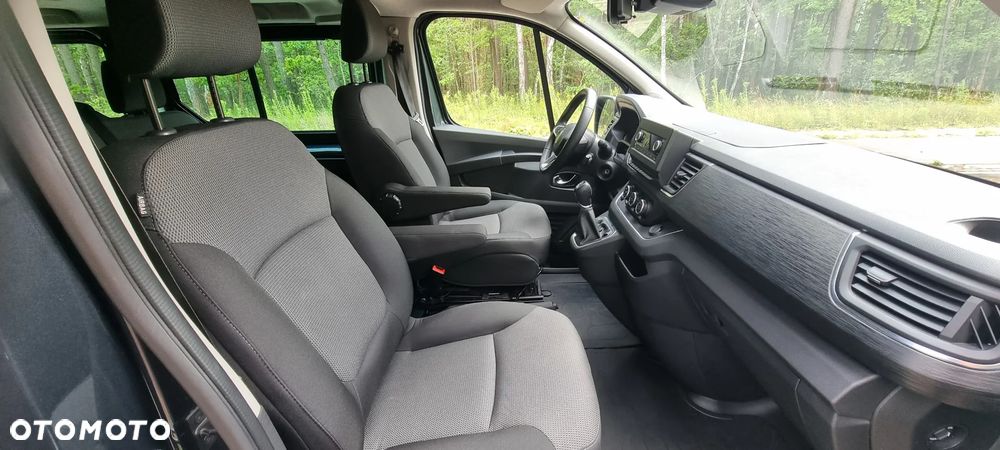 Renault Trafic - 23