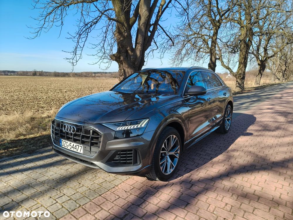 Audi Q8 - 1