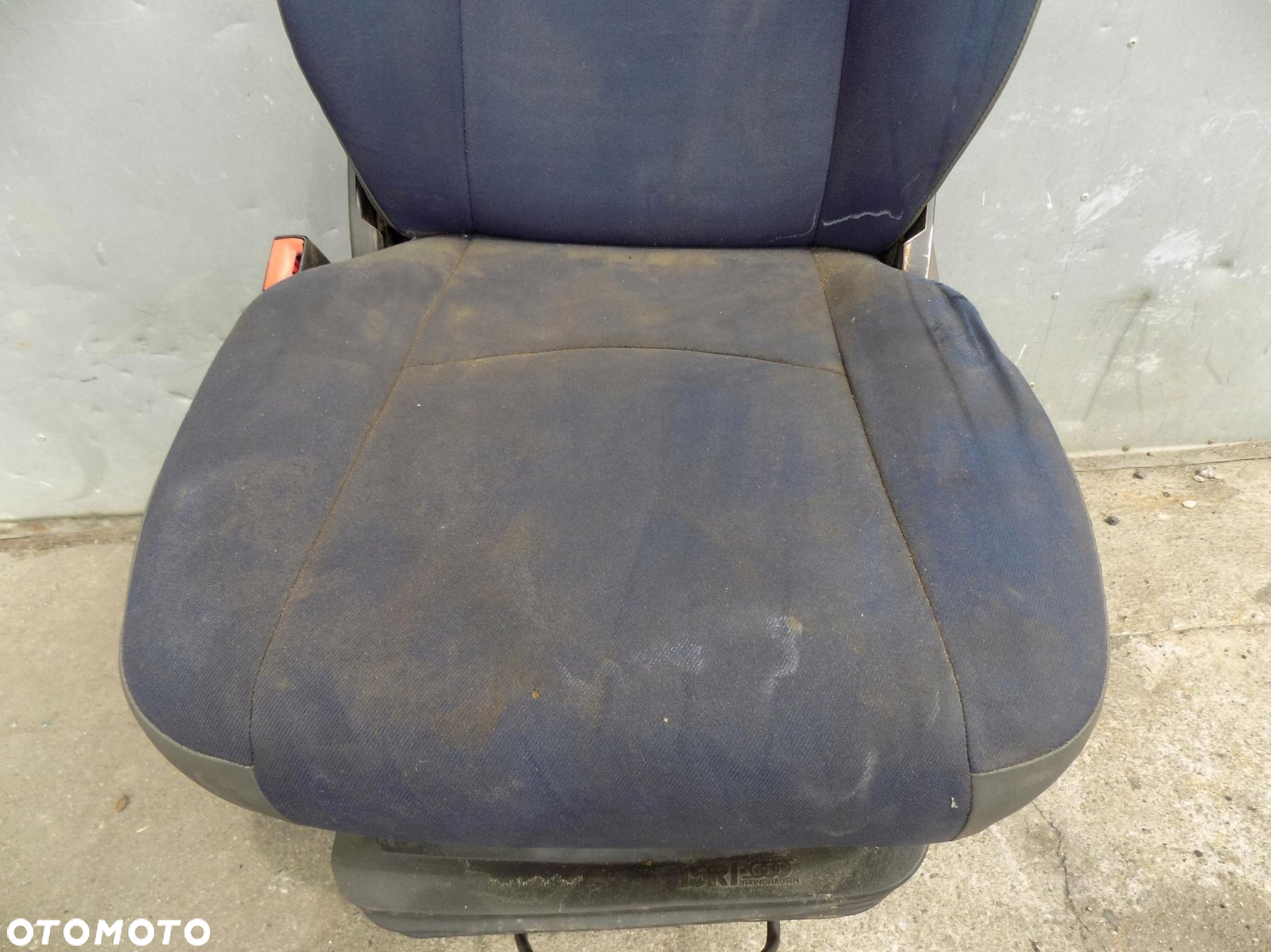 Fotel Regulowany Kierowcy Isri Iveco Daily Iv 06-11 - 7