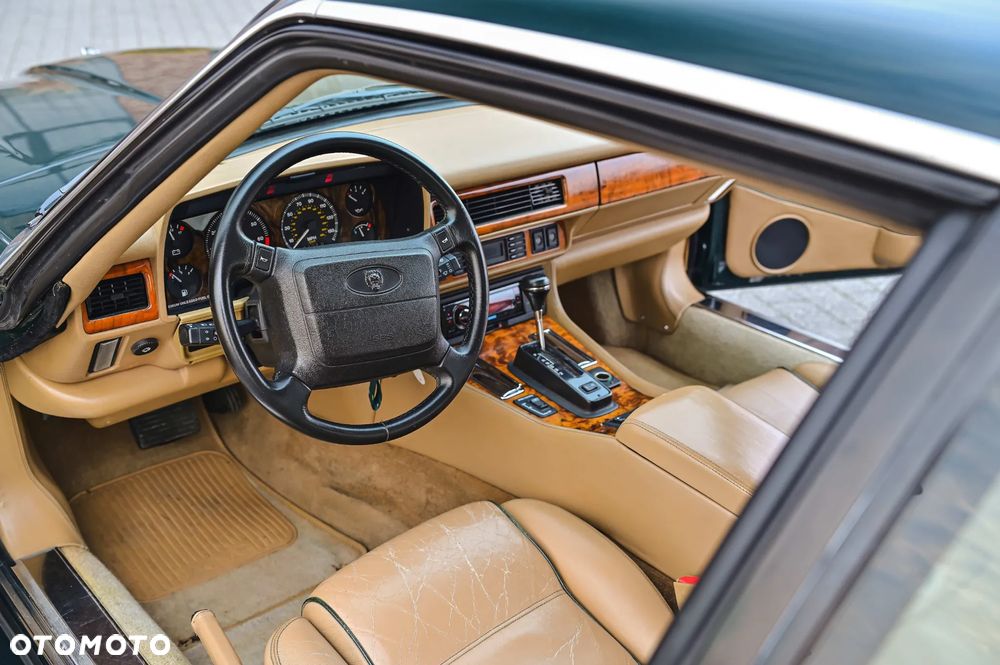 Jaguar XJS - 26
