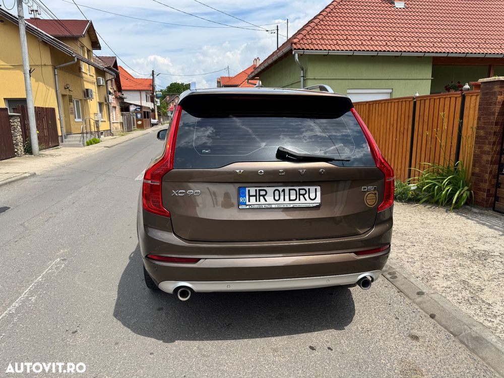 Volvo XC 90 D5 AWD Momentum - 6
