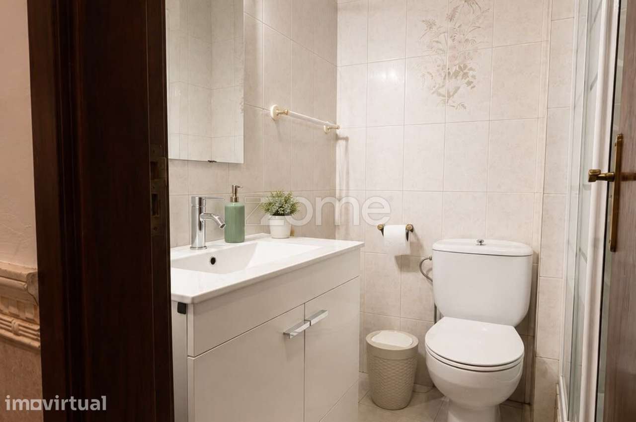 Apartamento T2 em Belas - Grande imagem: 2/11