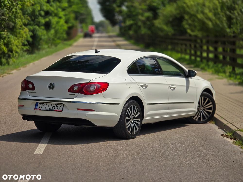 Volkswagen Passat CC 2.0 TDI BlueMotion Technology - 5