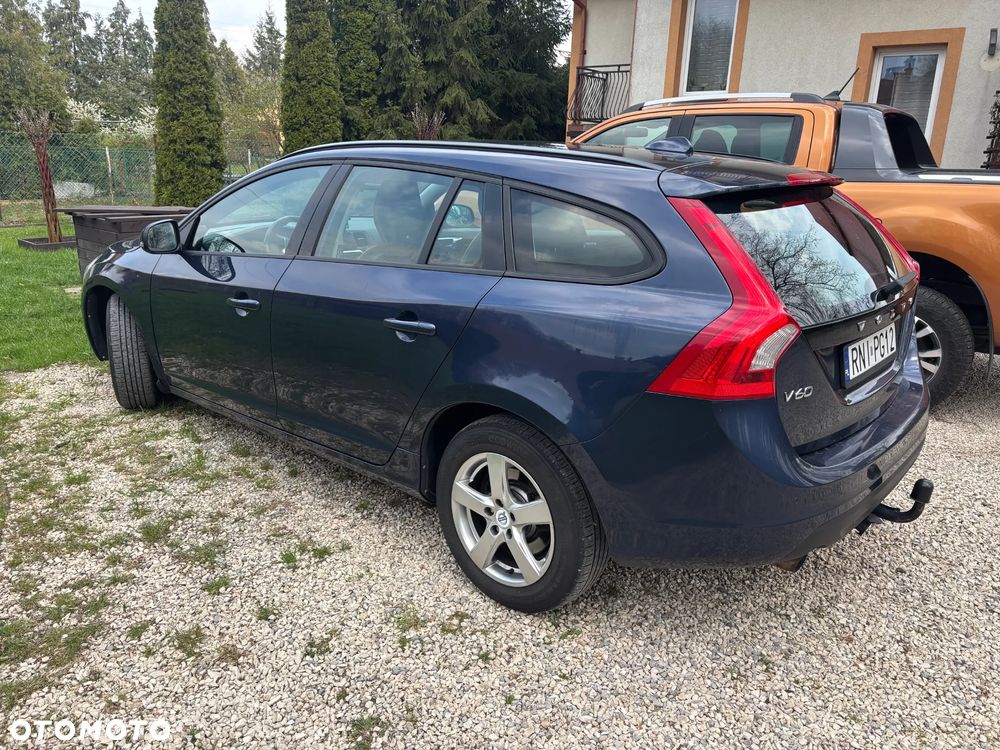 Volvo V60 DRIVe - 2