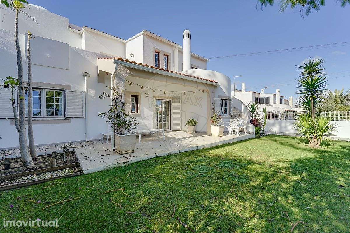 Moradia T5 para venda - Grande imagem: 2/44