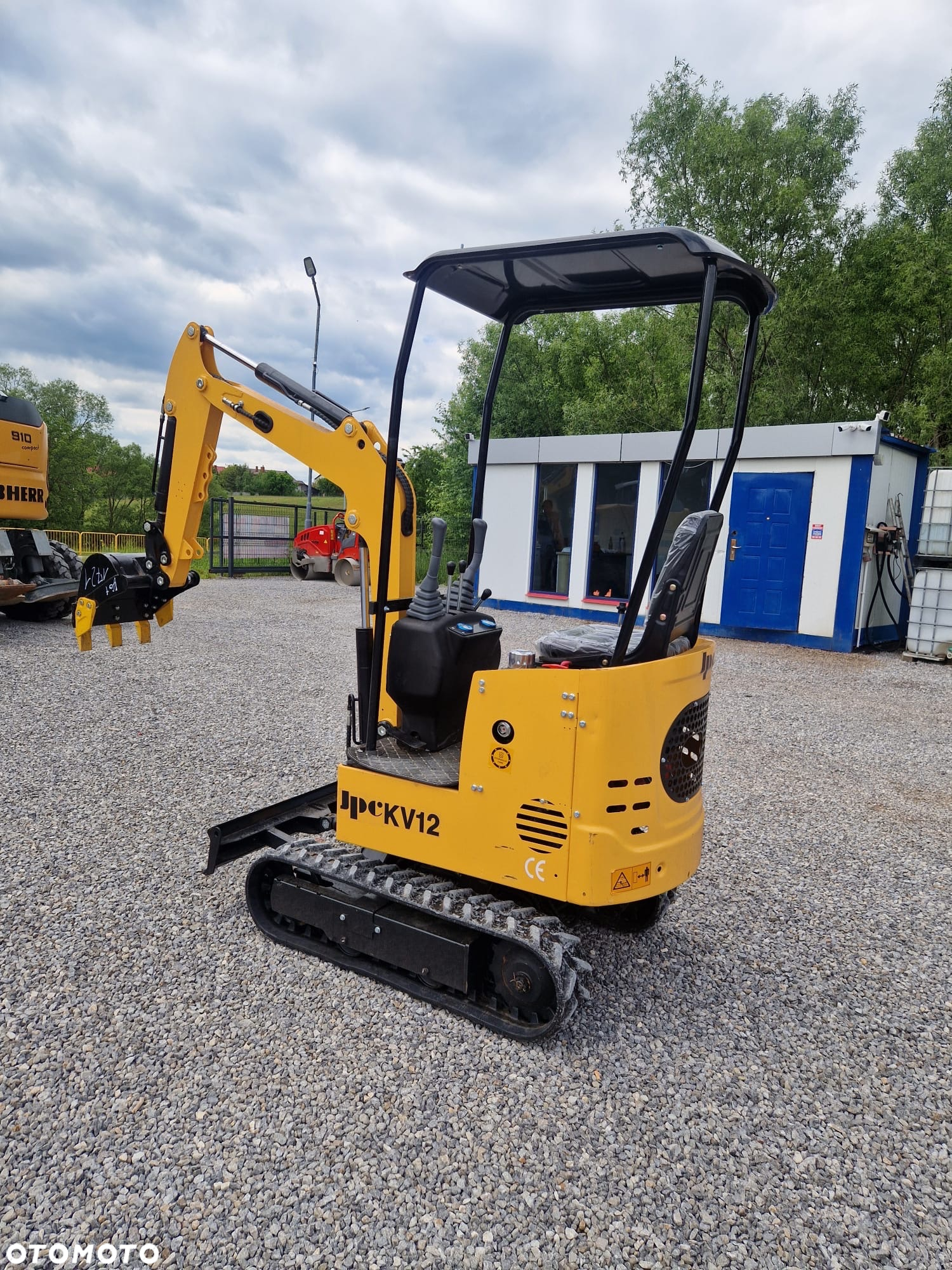 Inny JPC KV-12 - 12