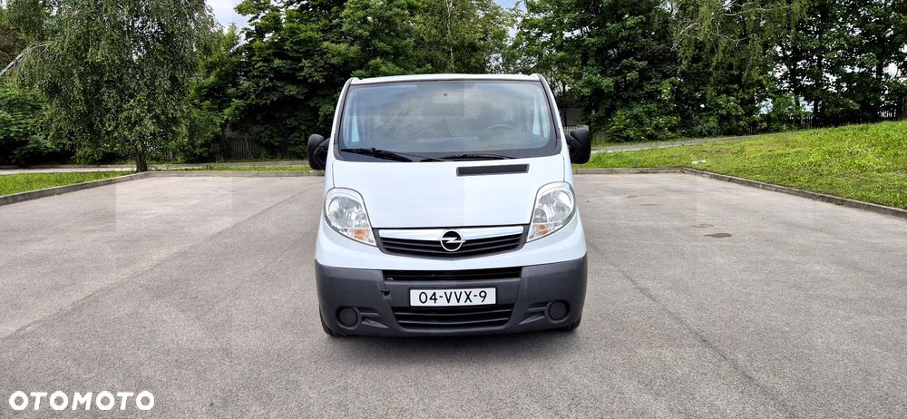 Opel Vivaro - 23