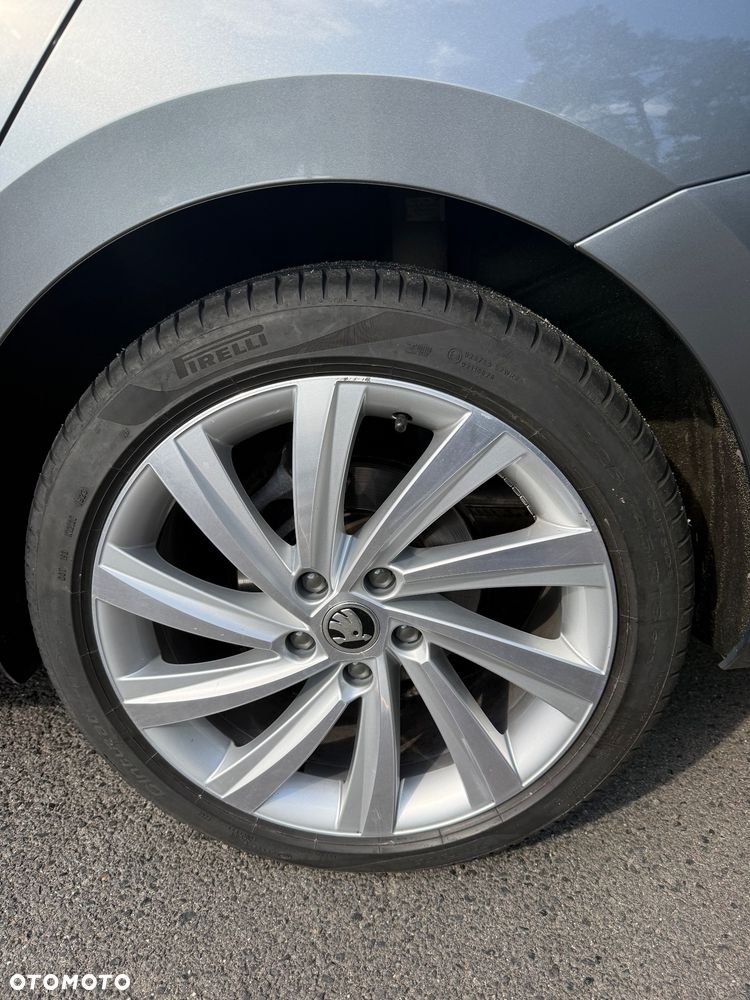 Skoda Octavia 2.0 TDI Style DSG - 7