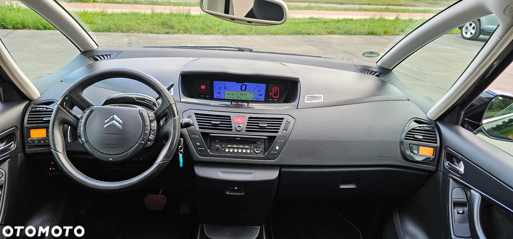 Citroën C4 Picasso 2.0 16V Exclusive - 21