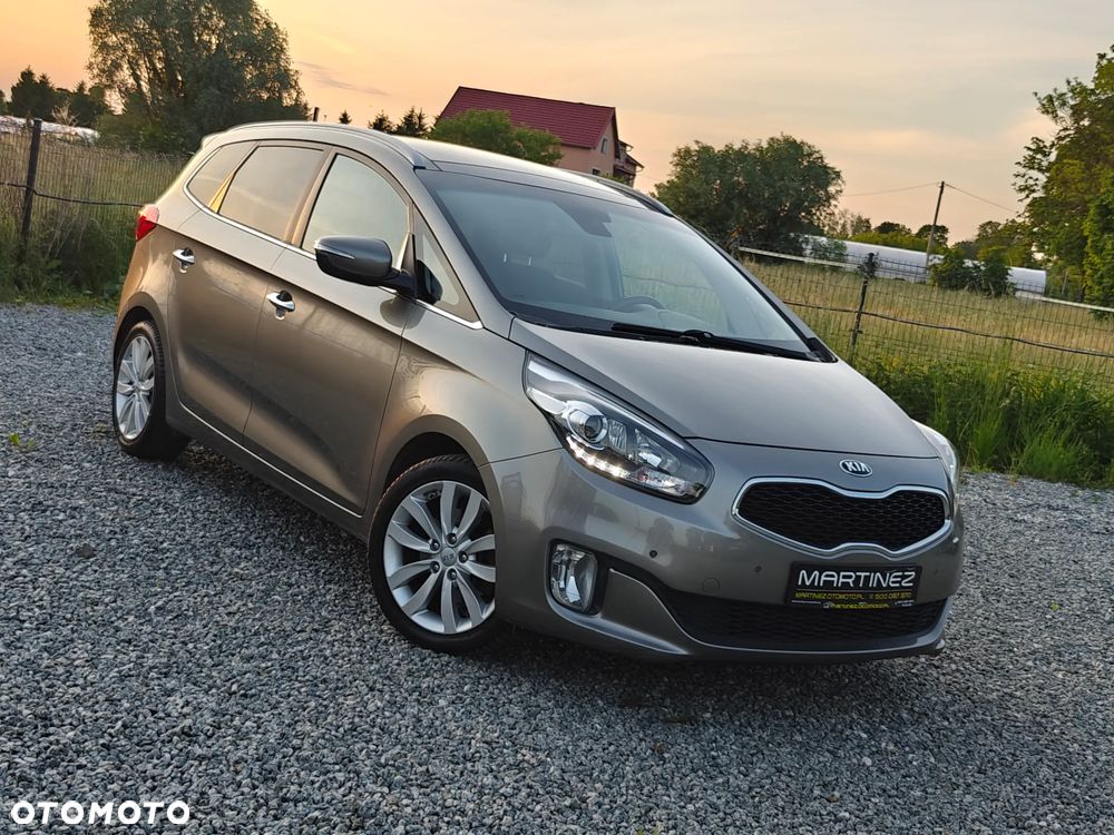 Kia Carens 1.7 CRDi L - 1