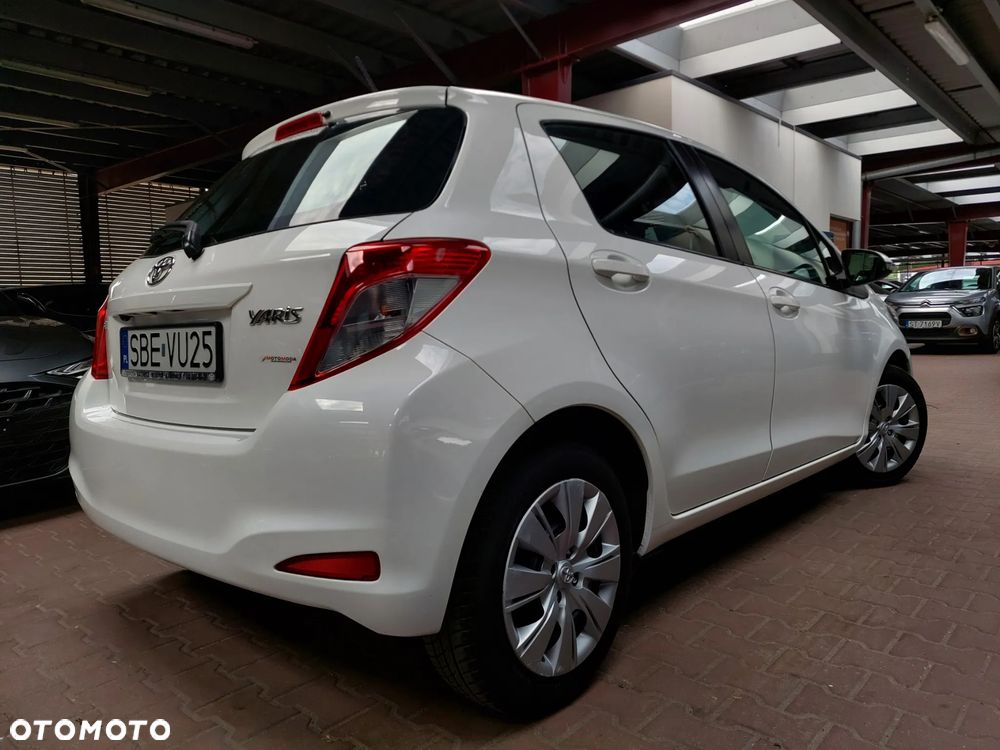 Toyota Yaris - 9