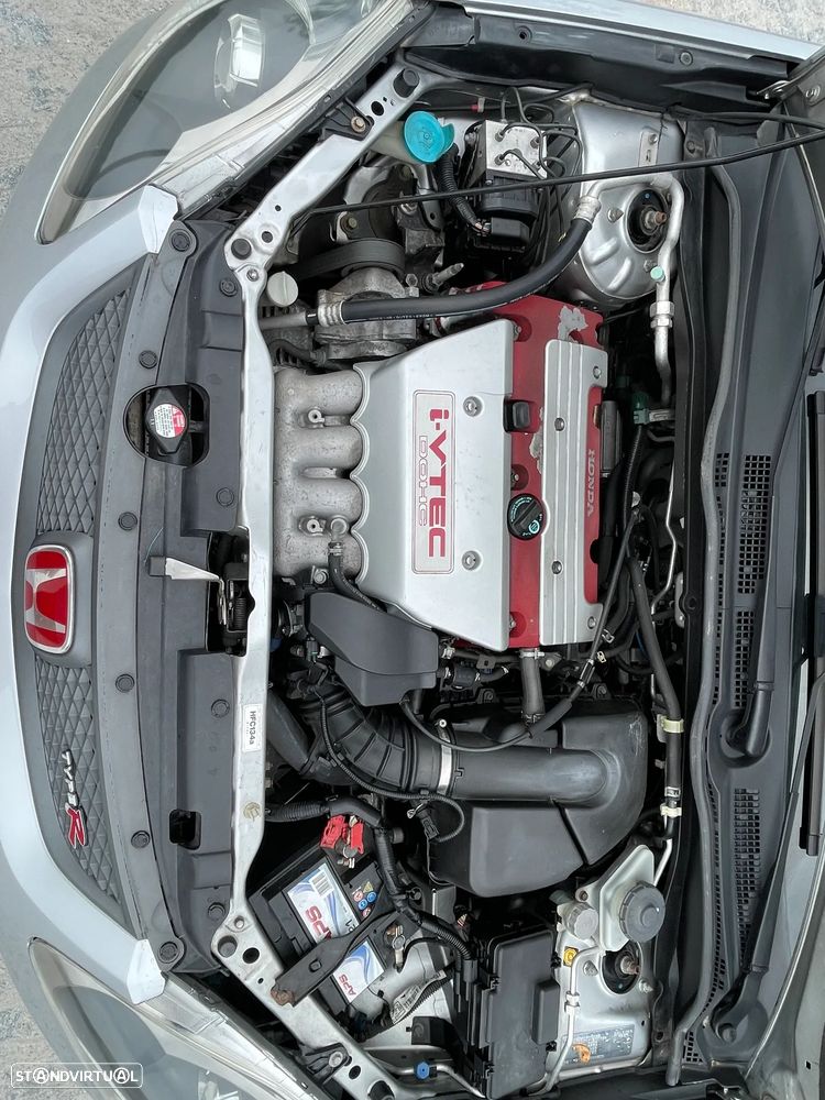 Honda Civic 2.0 Type-R - 13