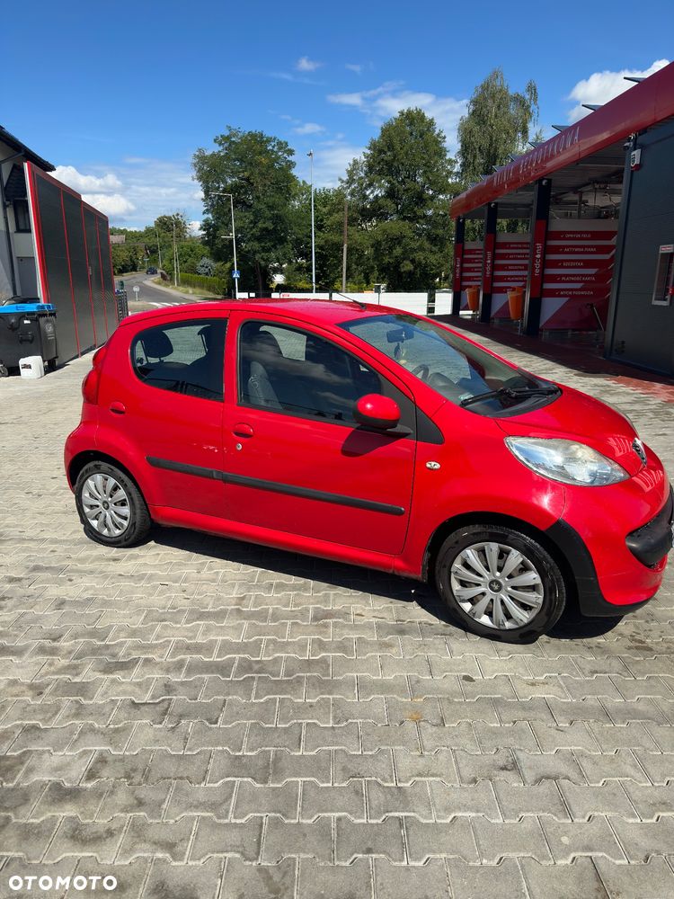 Peugeot 107 1.0 Trendy - 3