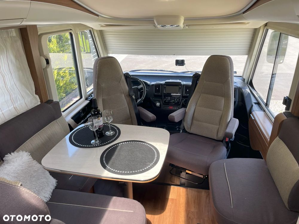 Hymer-Eriba B678DL - 11