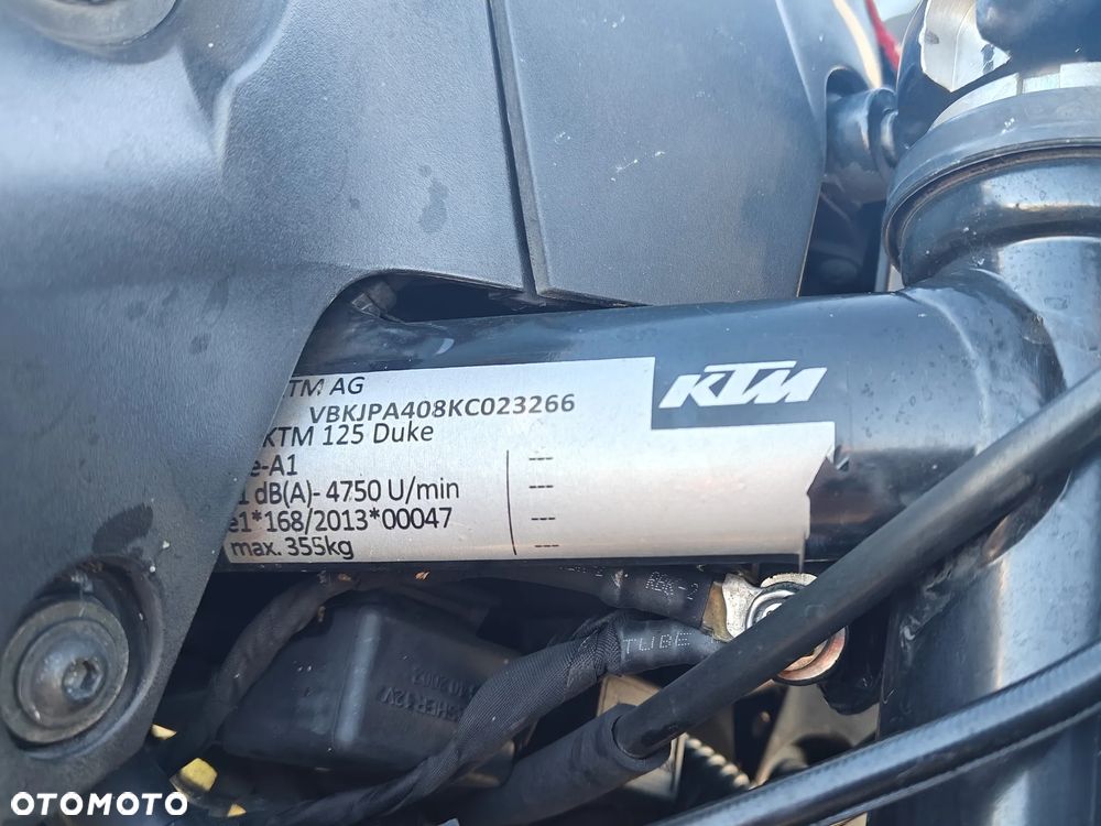 KTM Duke 125 - 16