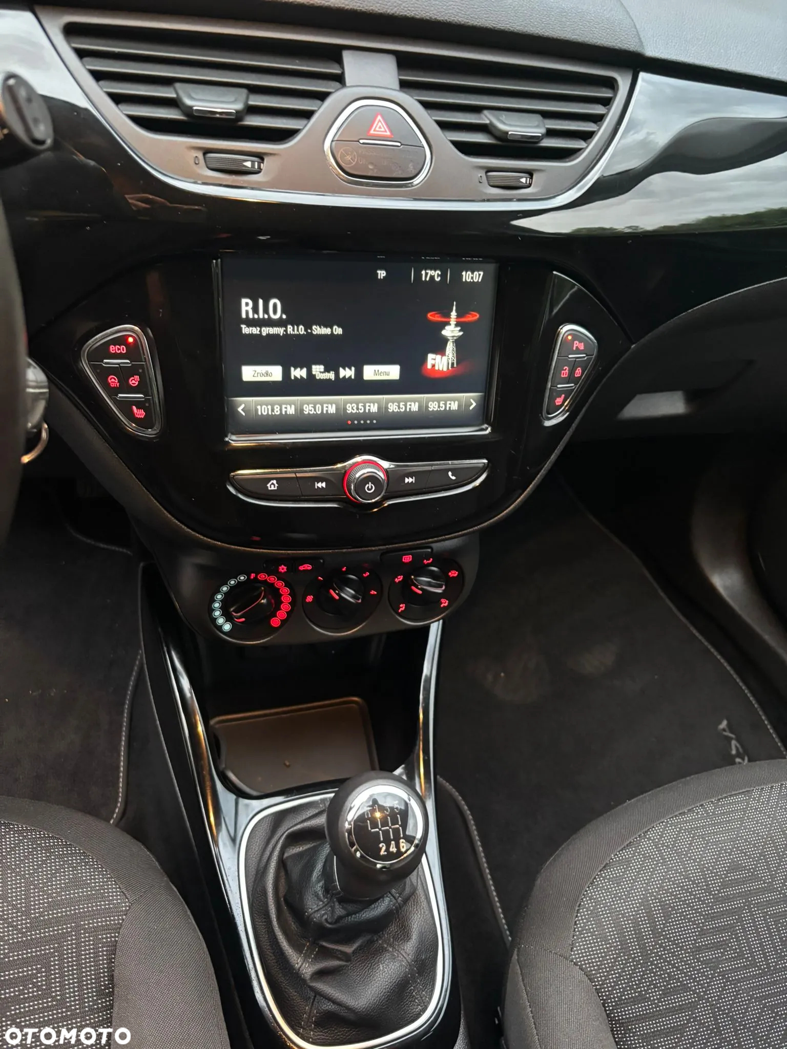 Opel Corsa 1.4 T Color Edition S&S - 13
