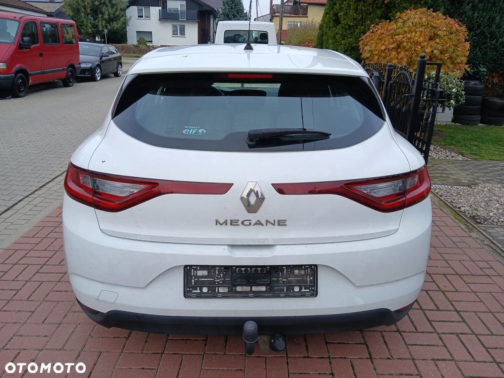 Renault Megane ENERGY TCe 100 LIFE - 5