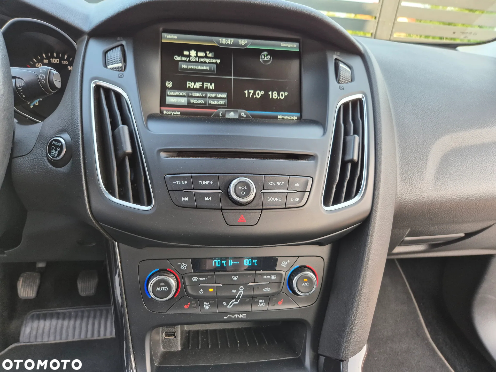 Ford Focus 1.0 EcoBoost Start-Stopp-System TITANIUM - 26