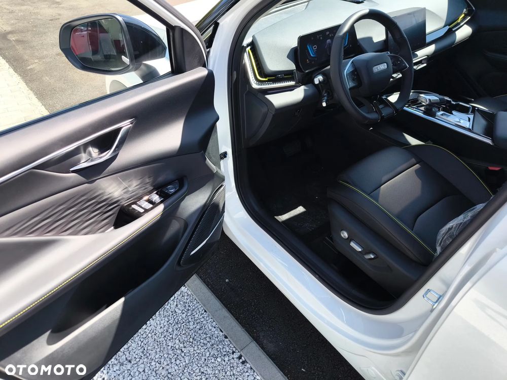 BAIC 5 Beijing 1.5T Comfort DCT - 7