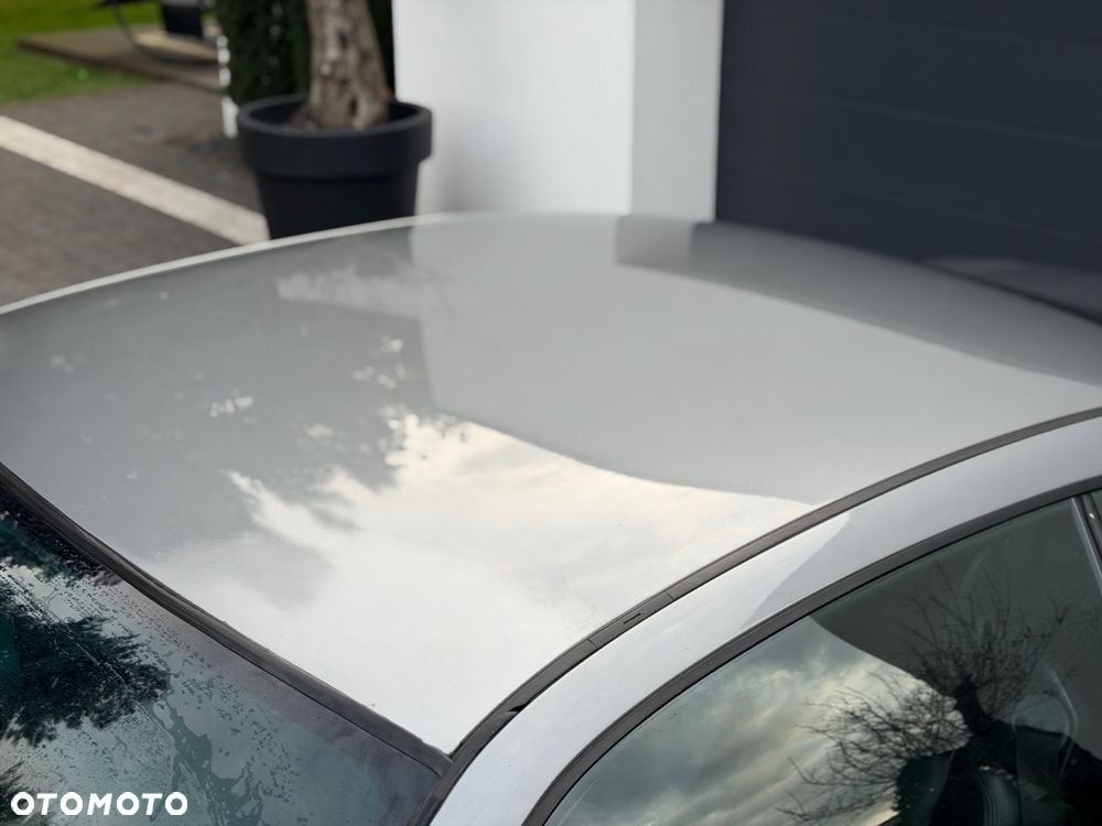 BMW Seria 8 - 23
