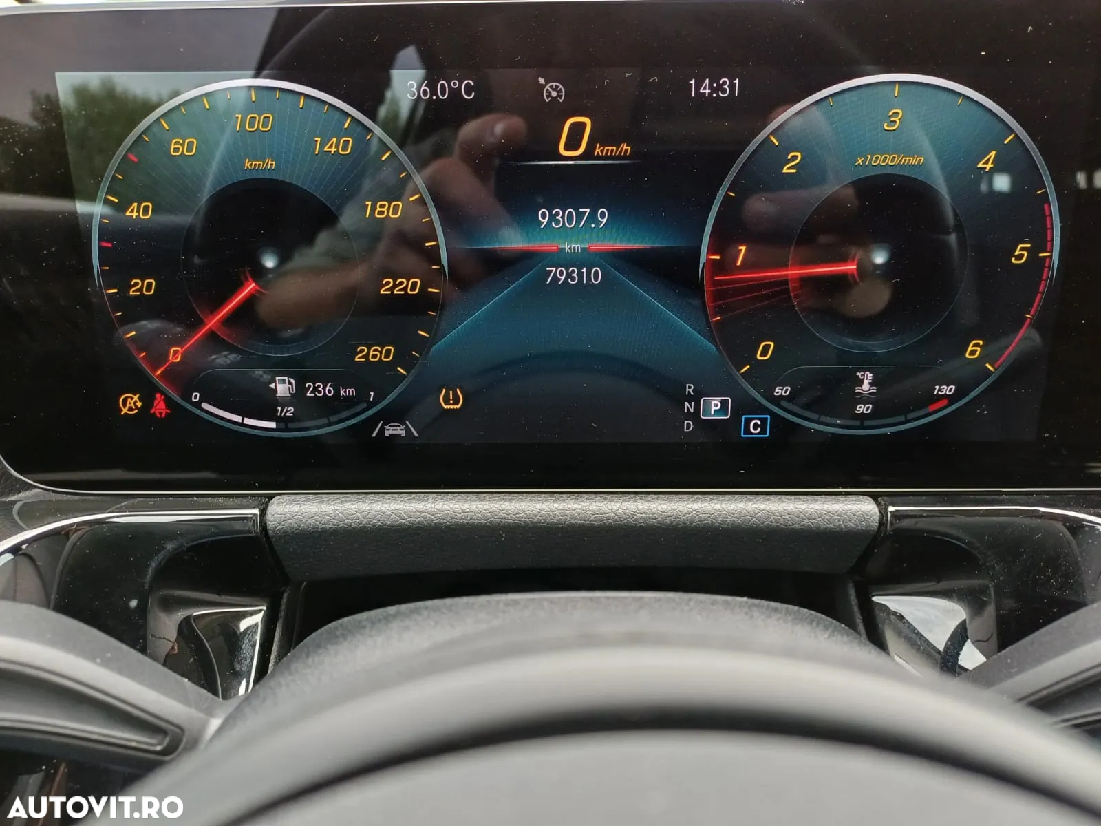 Mercedes-Benz GLA 180 d Aut. - 11