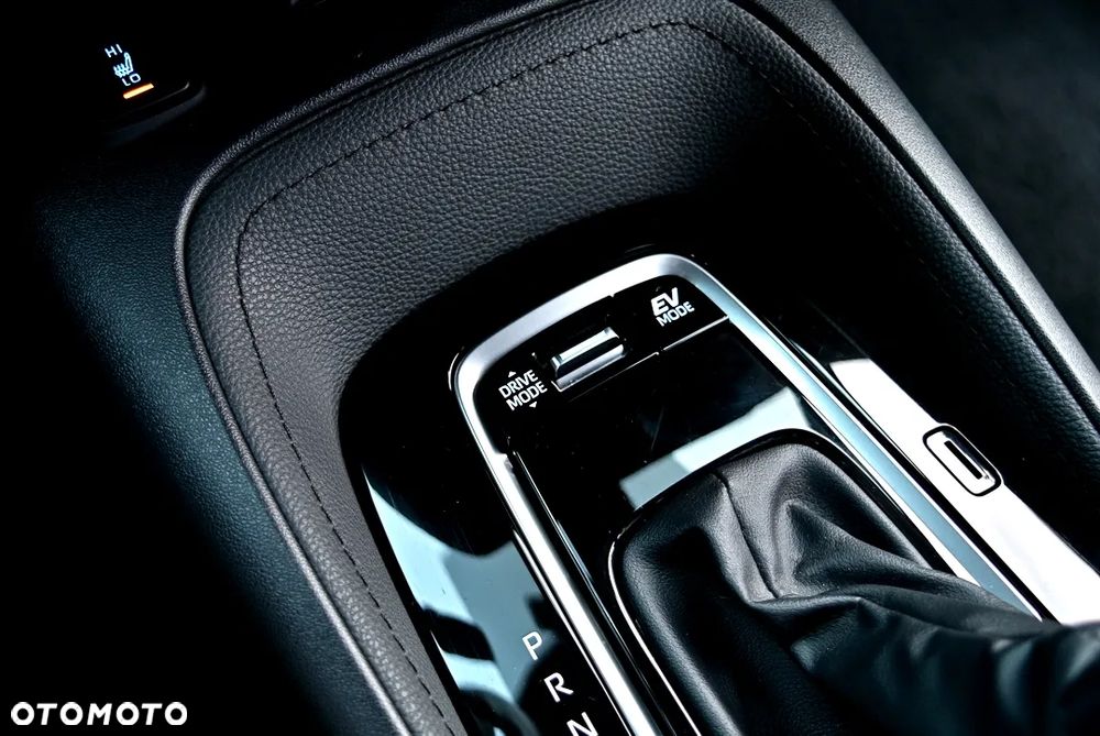 Toyota Corolla 2.0 Hybrid GR Sport - 12