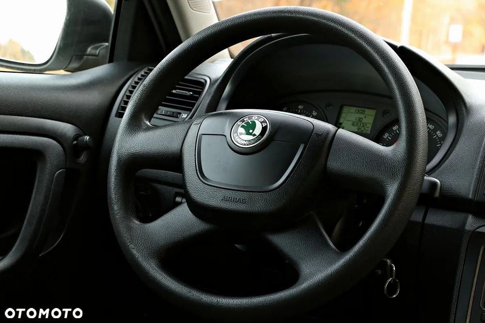 Skoda Fabia 1.2 TSI Active - 27