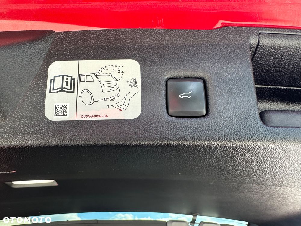 Ford Kuga 2.0 EcoBlue Hybrid ST-LINE - 11