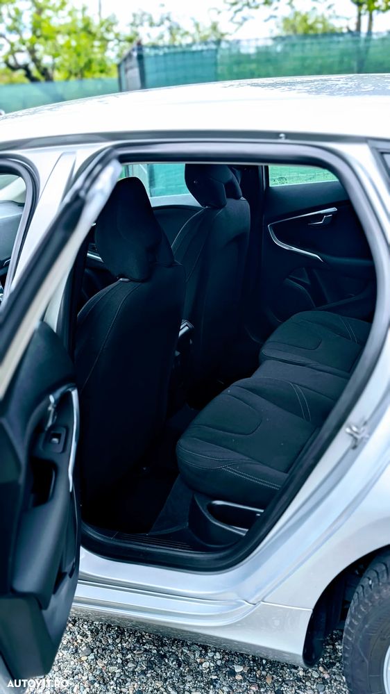 Volvo V40 D2 ECO Kinetic - 5