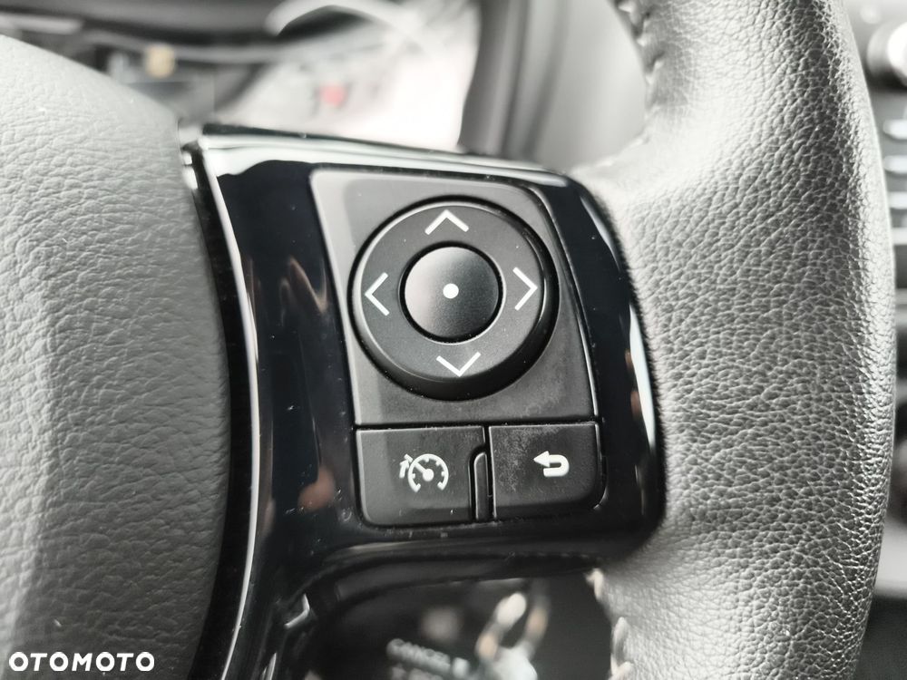 Toyota Yaris 1.5 Premium CVT - 24