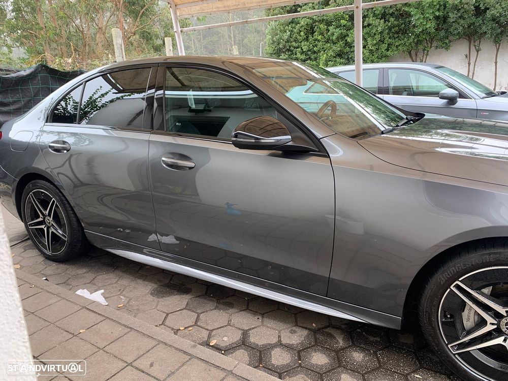 Mercedes-Benz C 300 4Matic 9G-TRONIC AMG Line - 5