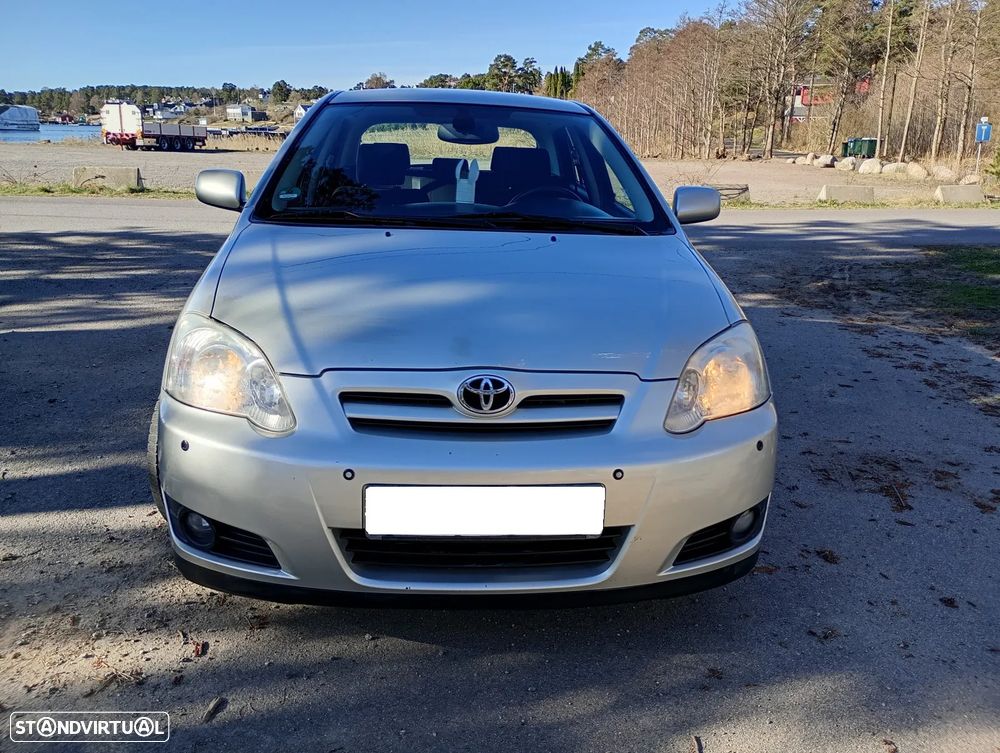 Toyota Corolla - 1