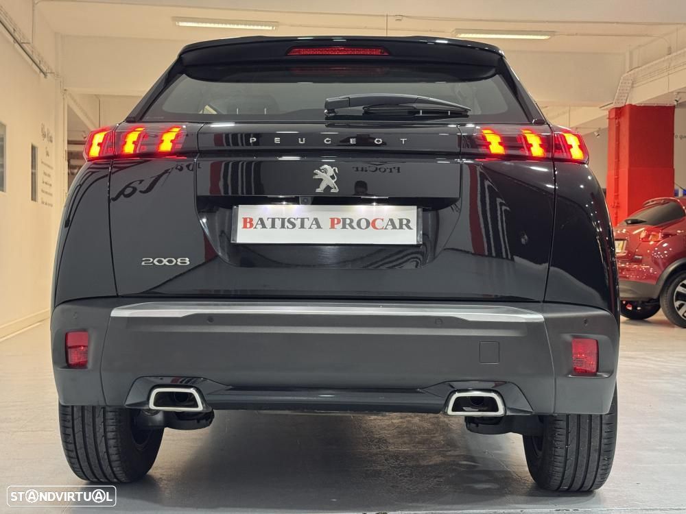 Peugeot 2008 1.2 PureTech Allure - 18