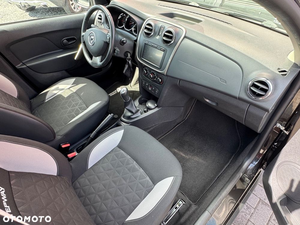 Dacia Sandero Stepway - 19