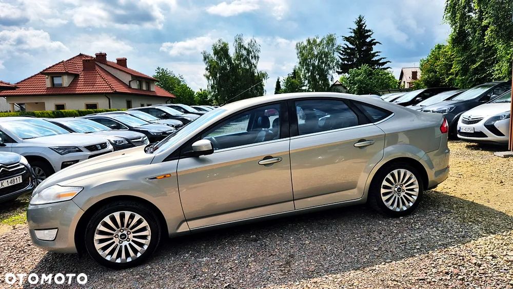 Ford Mondeo 2.0 FF Platinium X Plus (Titanium) - 23