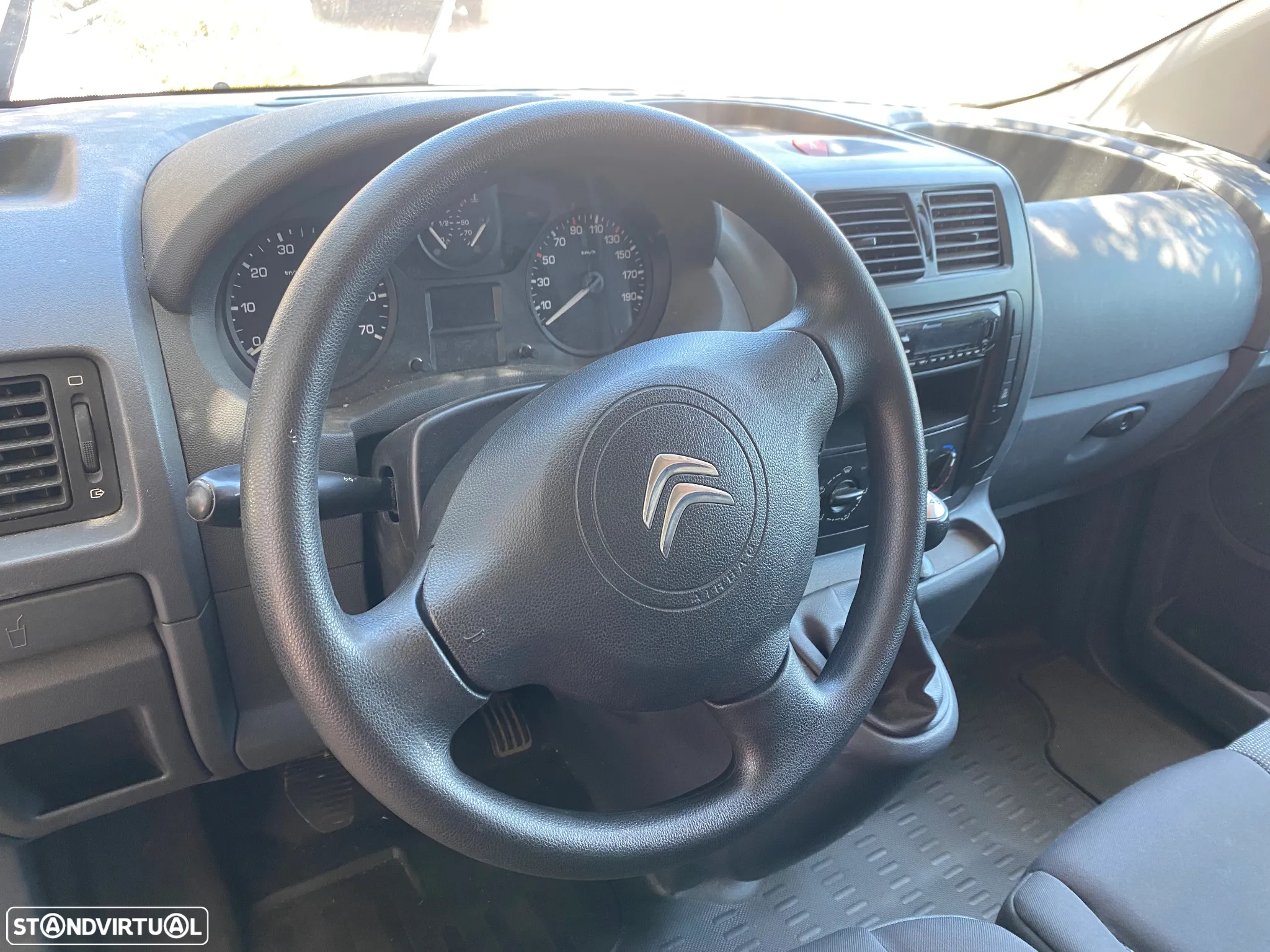 Citroën Jumpy 2.0HDI 120CV L1H1 - 6