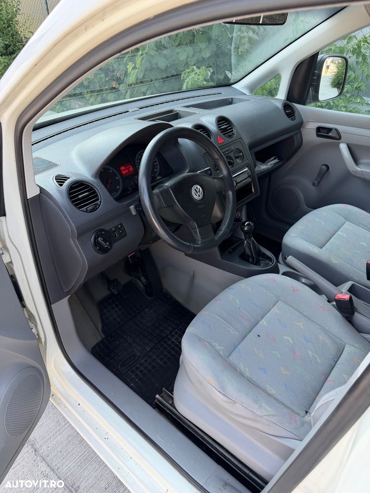 Volkswagen Caddy - 9