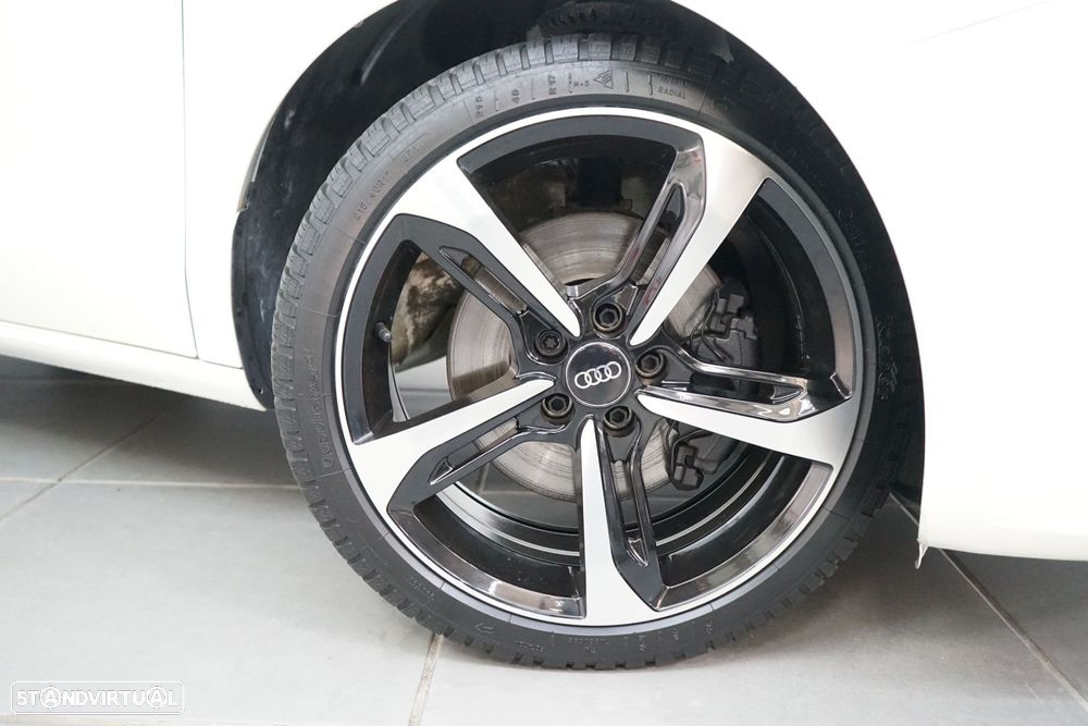 Audi A1 1.6 TDI Ambition - 10