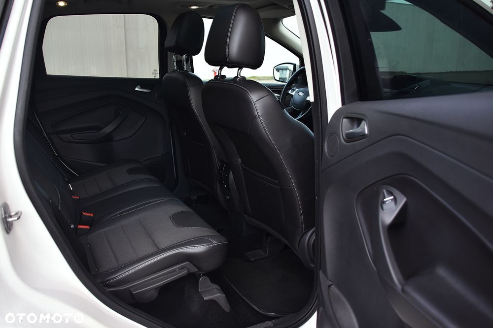 Ford Kuga 2.0 TDCi 4x4 Individual - 25