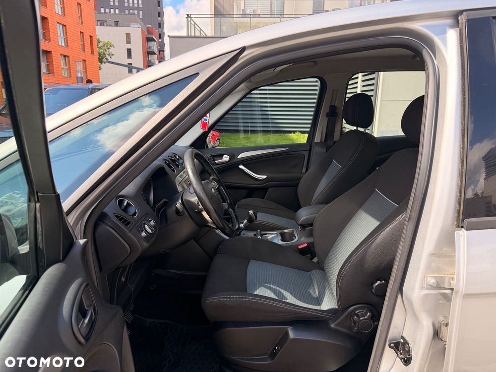 Ford S-Max 2.0 TDCi DPF Trend - 9