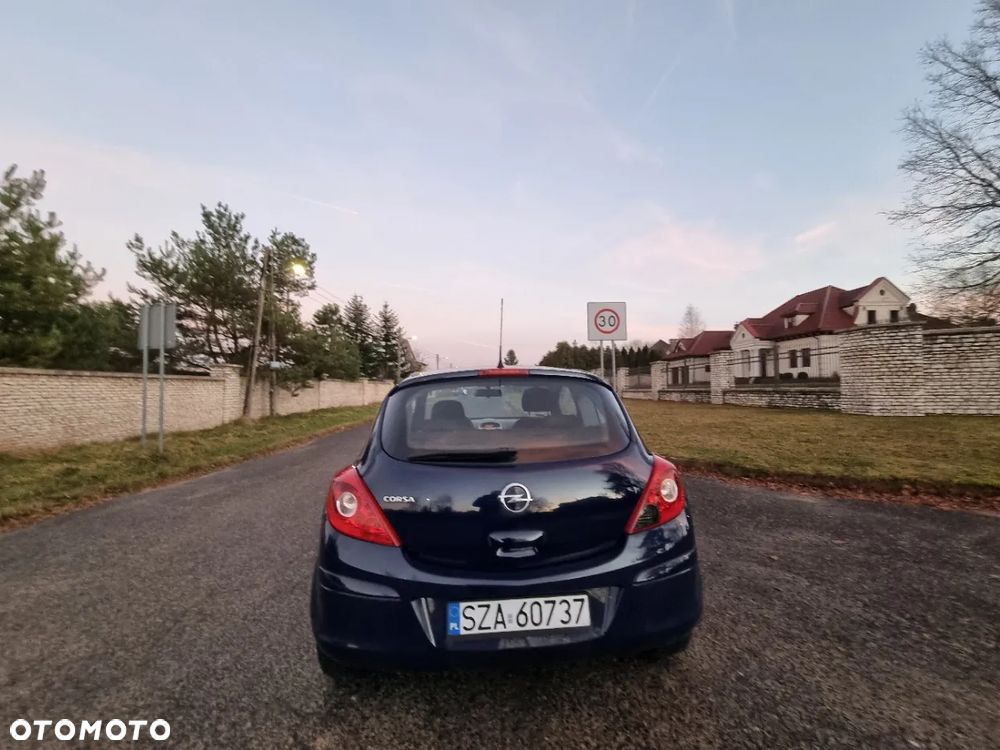 Opel Corsa 1.2 16V Enjoy - 10