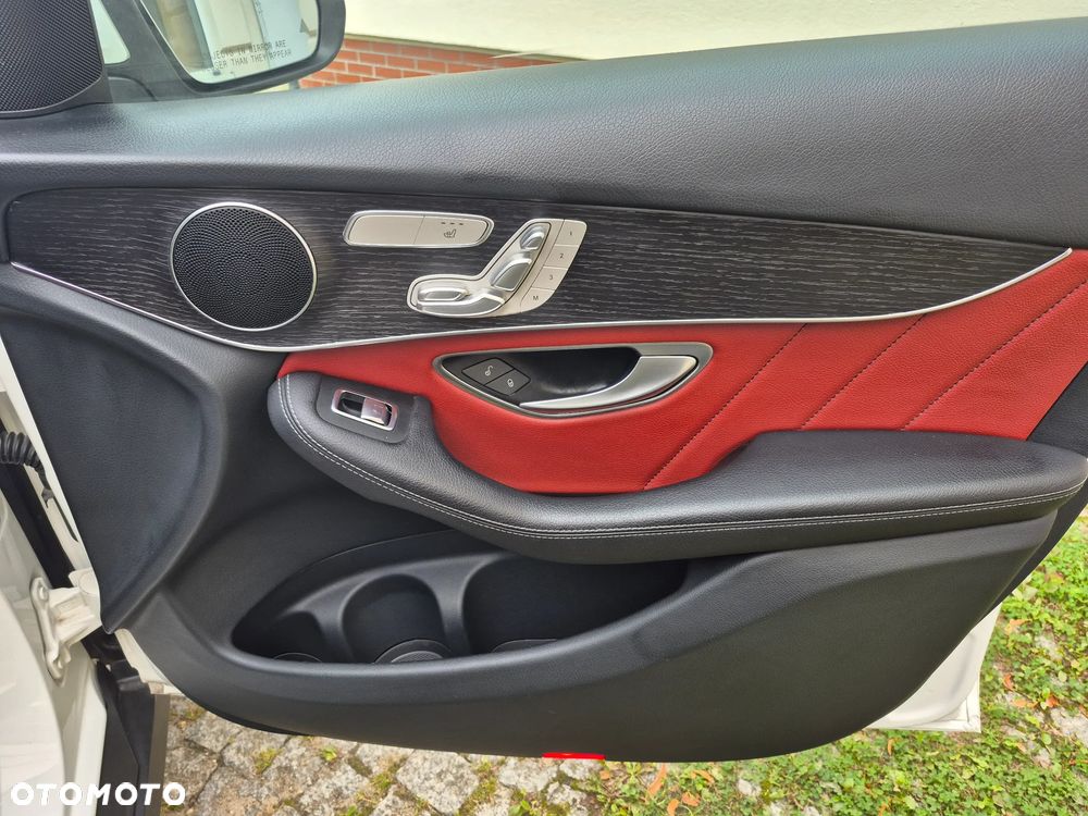 Mercedes-Benz GLC - 11