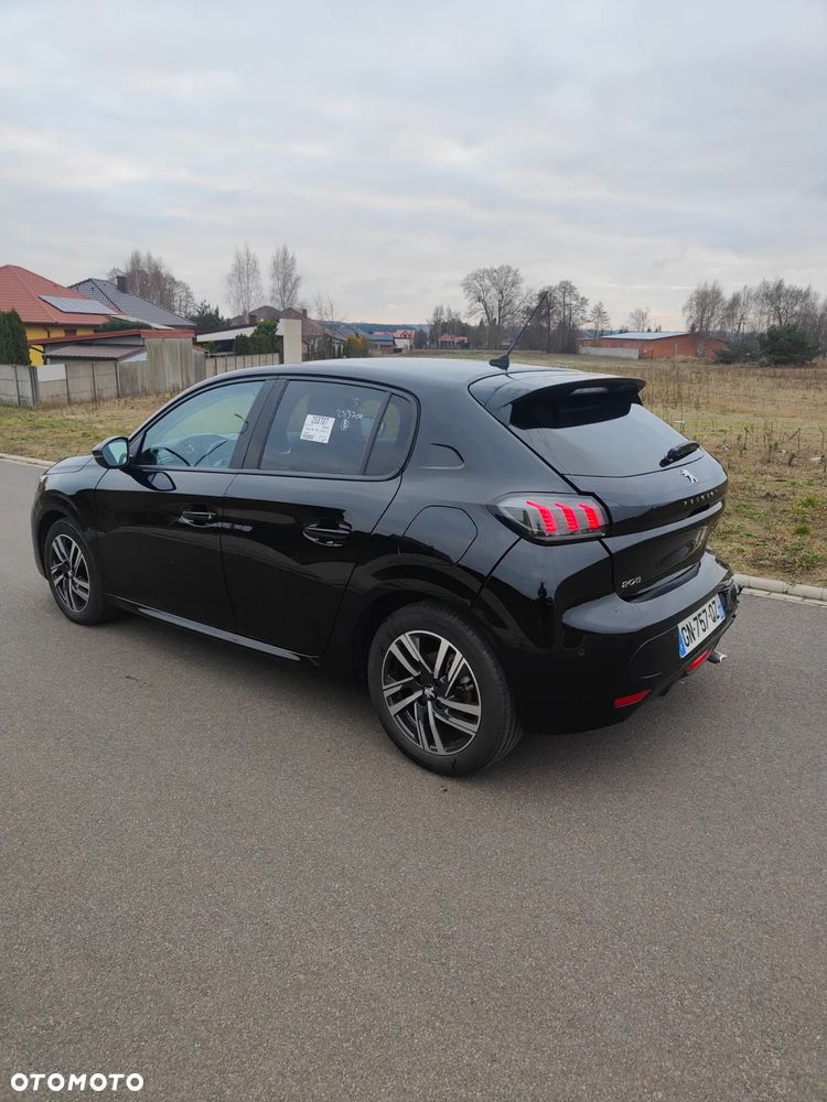 Peugeot 208 PureTech 100 Allure - 14