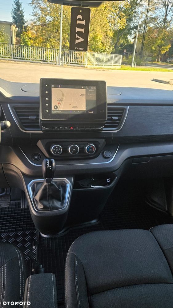 Renault Trafic 2.0 dCi EDC - 8
