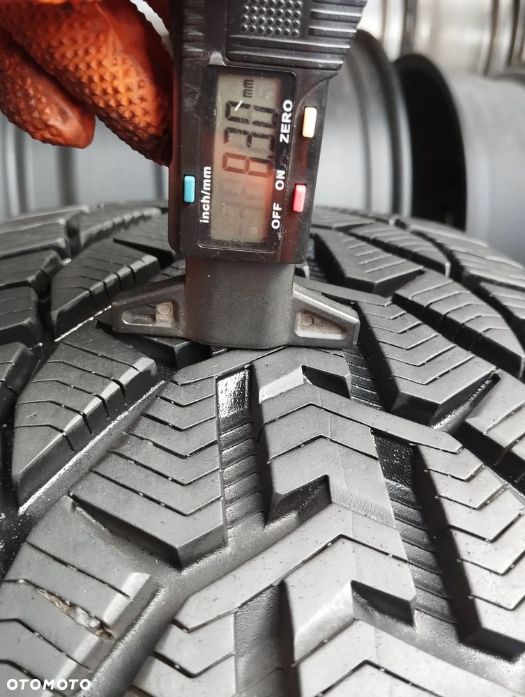 235 55 18 Riken Snow ( Koncern Michelin bliźniak Kormorana) 4szt - 4