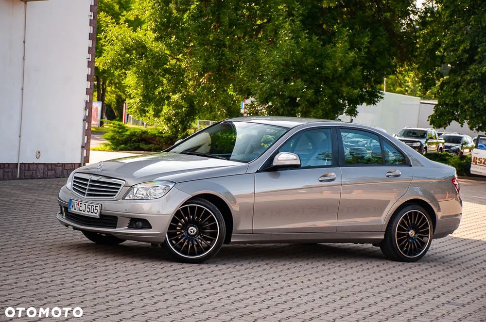 Mercedes-Benz Klasa C - 34